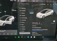 Tesla Model 3 STANDARD RANGE PL. RWD 4D 225KW